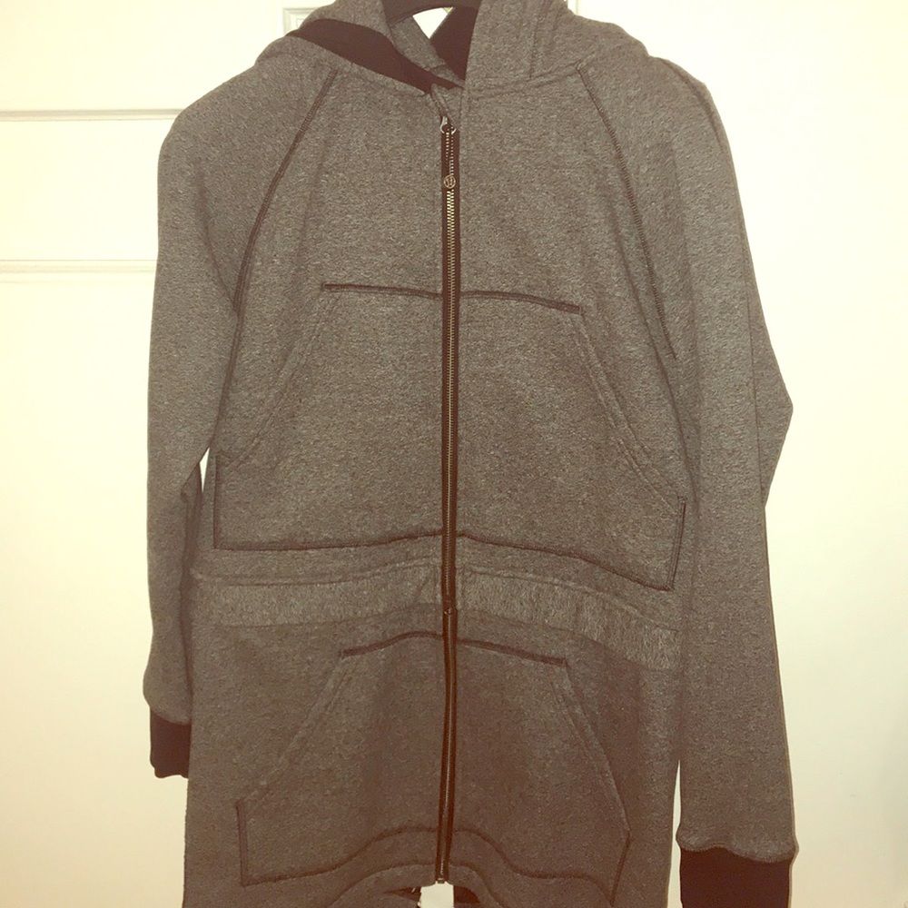Lululemon multipurpose fleece jacket!